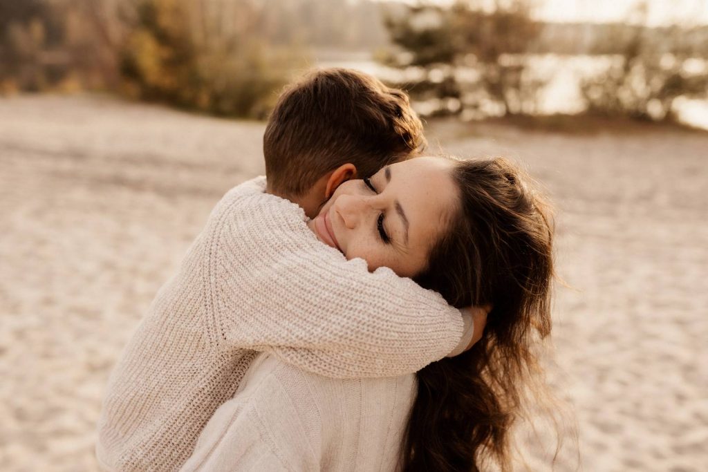 Familienshooting mit KFamilienshooting mit Kindern die wirklich Spaß haben, authentische Fotografie ohne Posingindern die wirklcih Spaß haben, authentische Fotografie ohne Posing